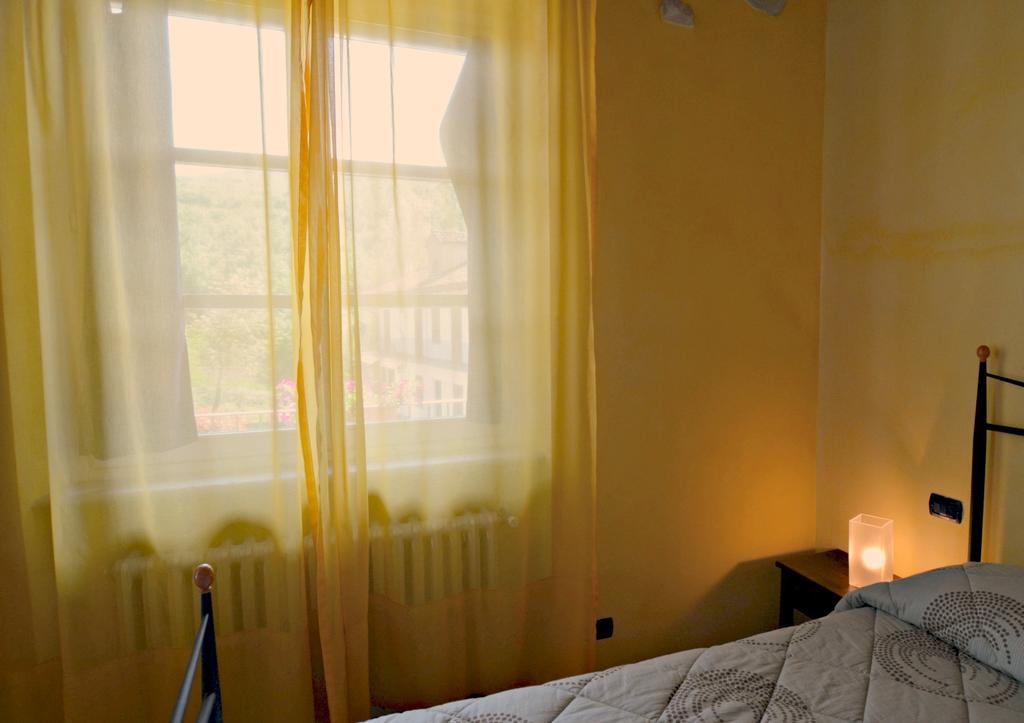 Cascina Il Convivio Guest House Diano d'Alba Ruang foto