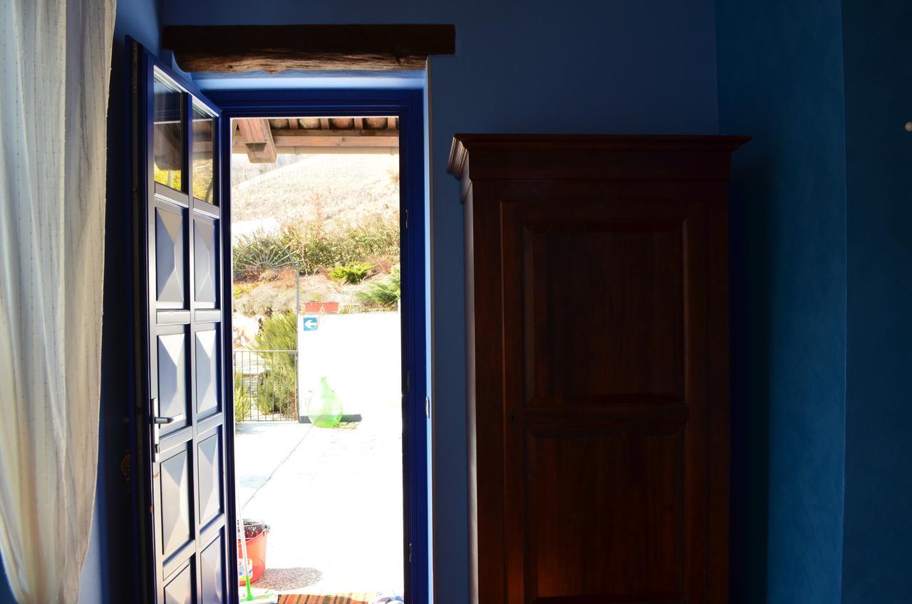 Cascina Il Convivio Guest House Diano d'Alba Bagian luar foto